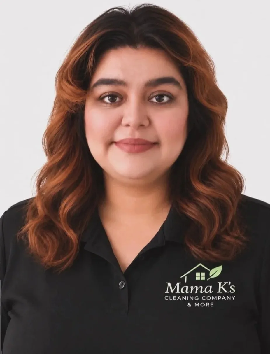 Mama K's team member